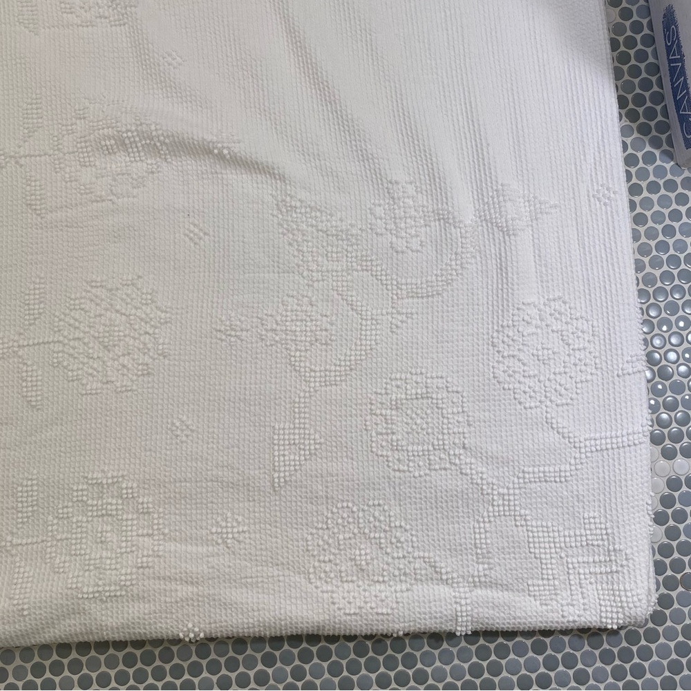 Bates of Maine Queen Elizabeth Cotton Matelasse King Size Bedspread White Cotton - Picture 9 of 16